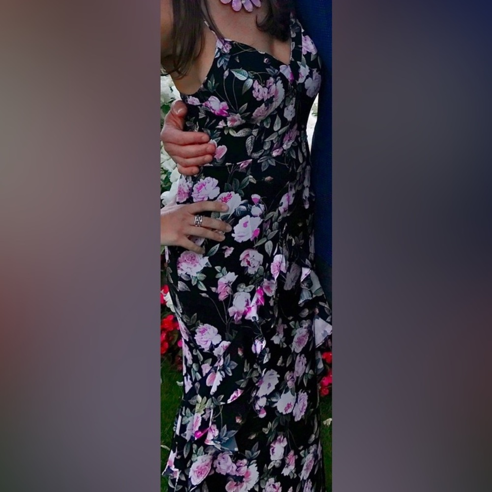 Floral Black and Pink Women's Maxi - Perfect Condition/Worn Once